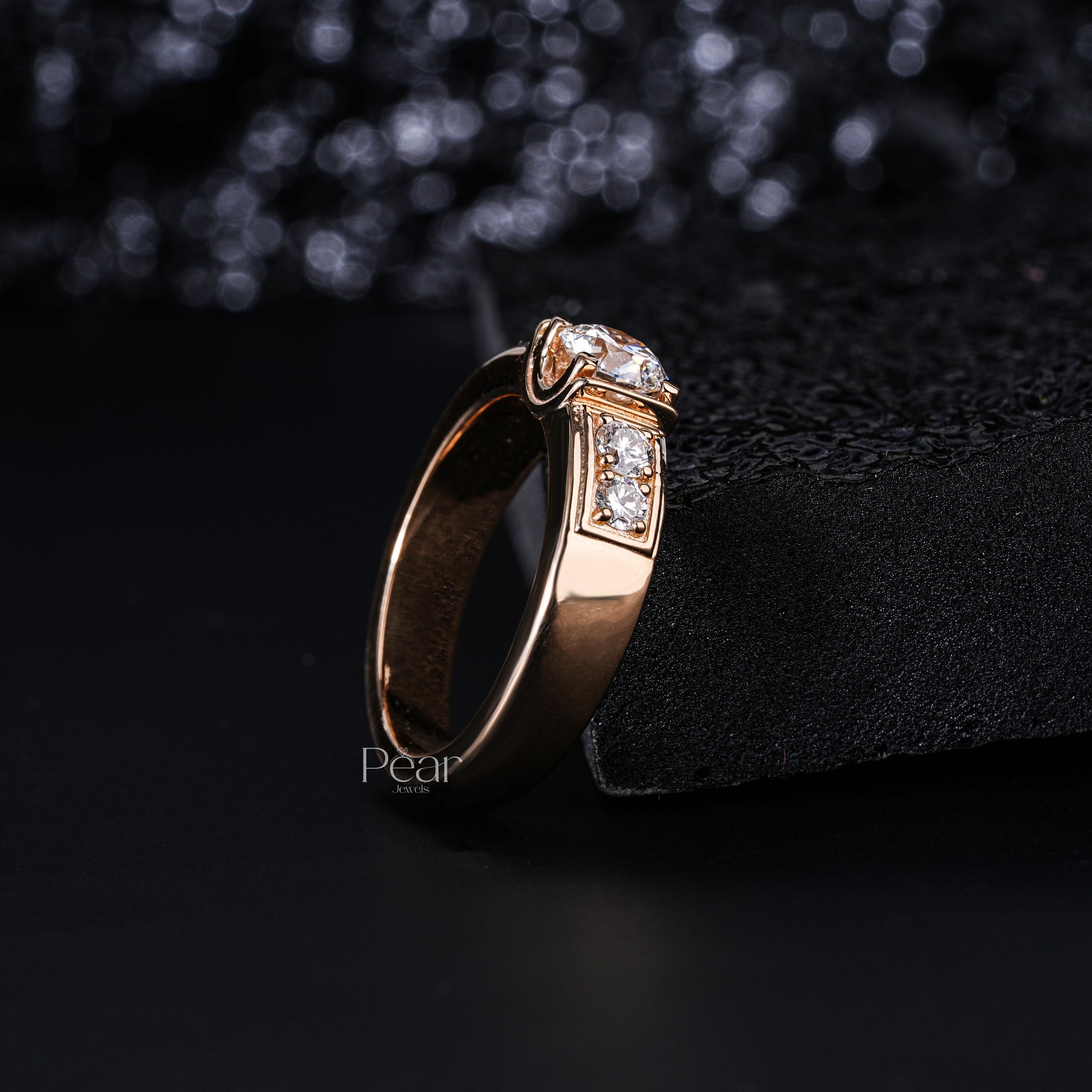 0.75Ct Round Seven Stone Mens Labgrown Diamond Ring - Pear Jewels