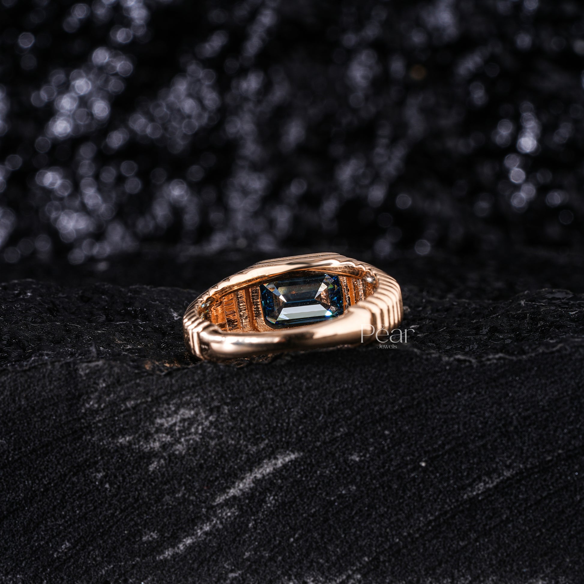 1.5Ct Blue Emerald Bezel Setting Labgrown Diamond Engagement Ring - Pear Jewels