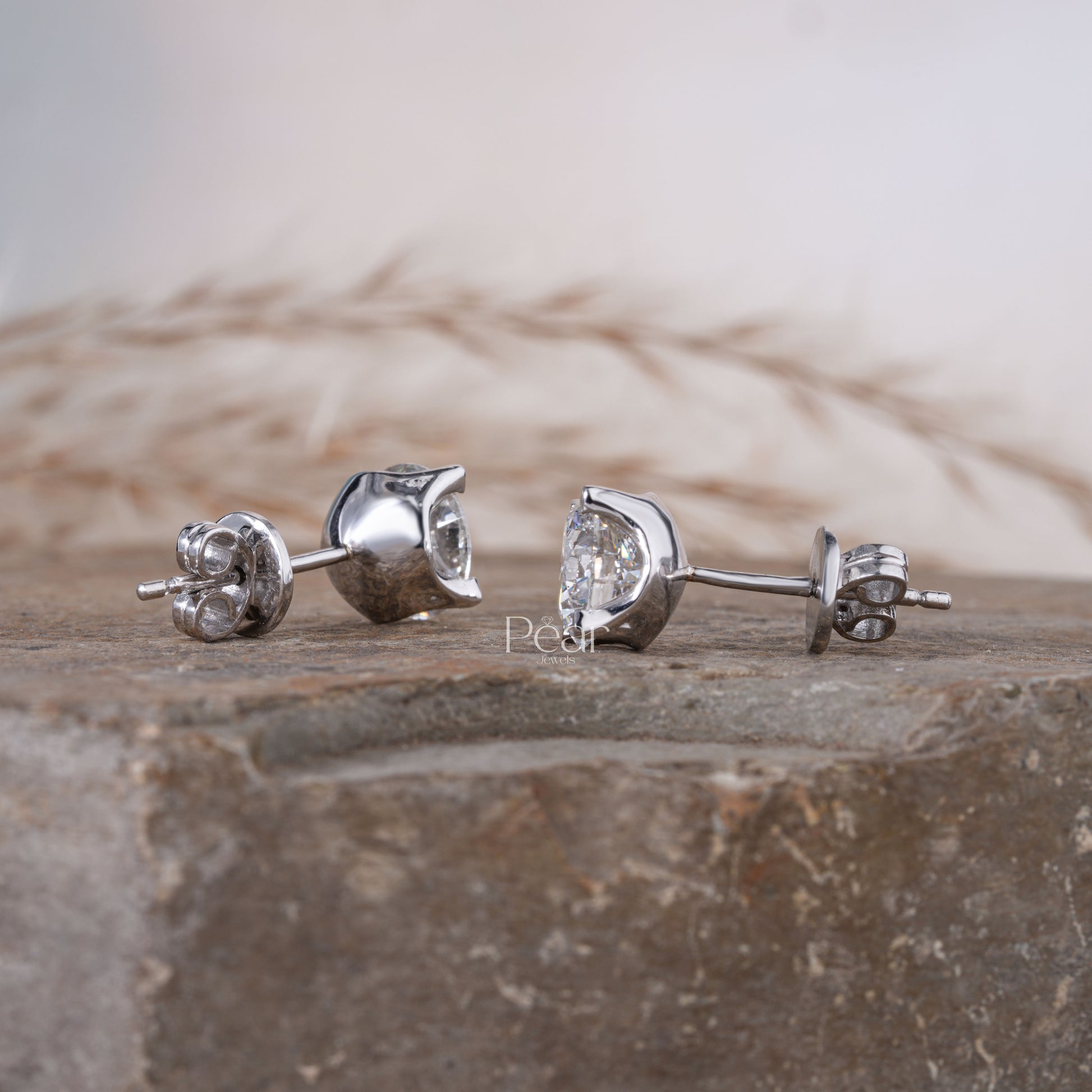 1ct each Solitaire Stud Round Lab grown Diamond Earrings - Pear Jewels