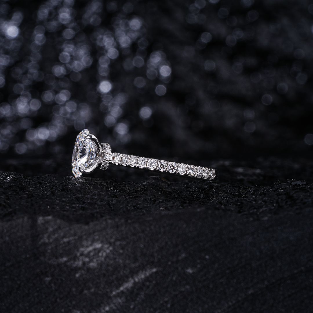 1ct Oval Natural Diamond Engagement Ring With Side Diamonds - PearJewels Australia