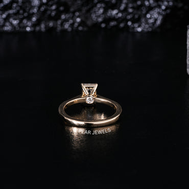 1.5ct Emerald Solitaire Labgrown Diamond Ring - Pear Jewels