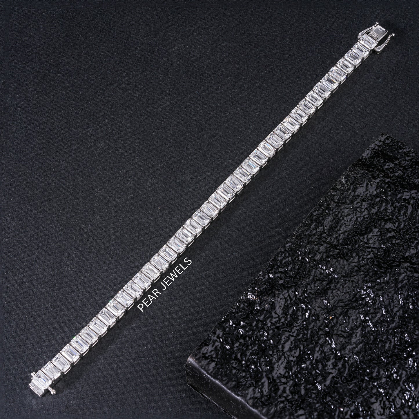 0.7ct Emerald Tennis Labgrown Diamond Bracelet