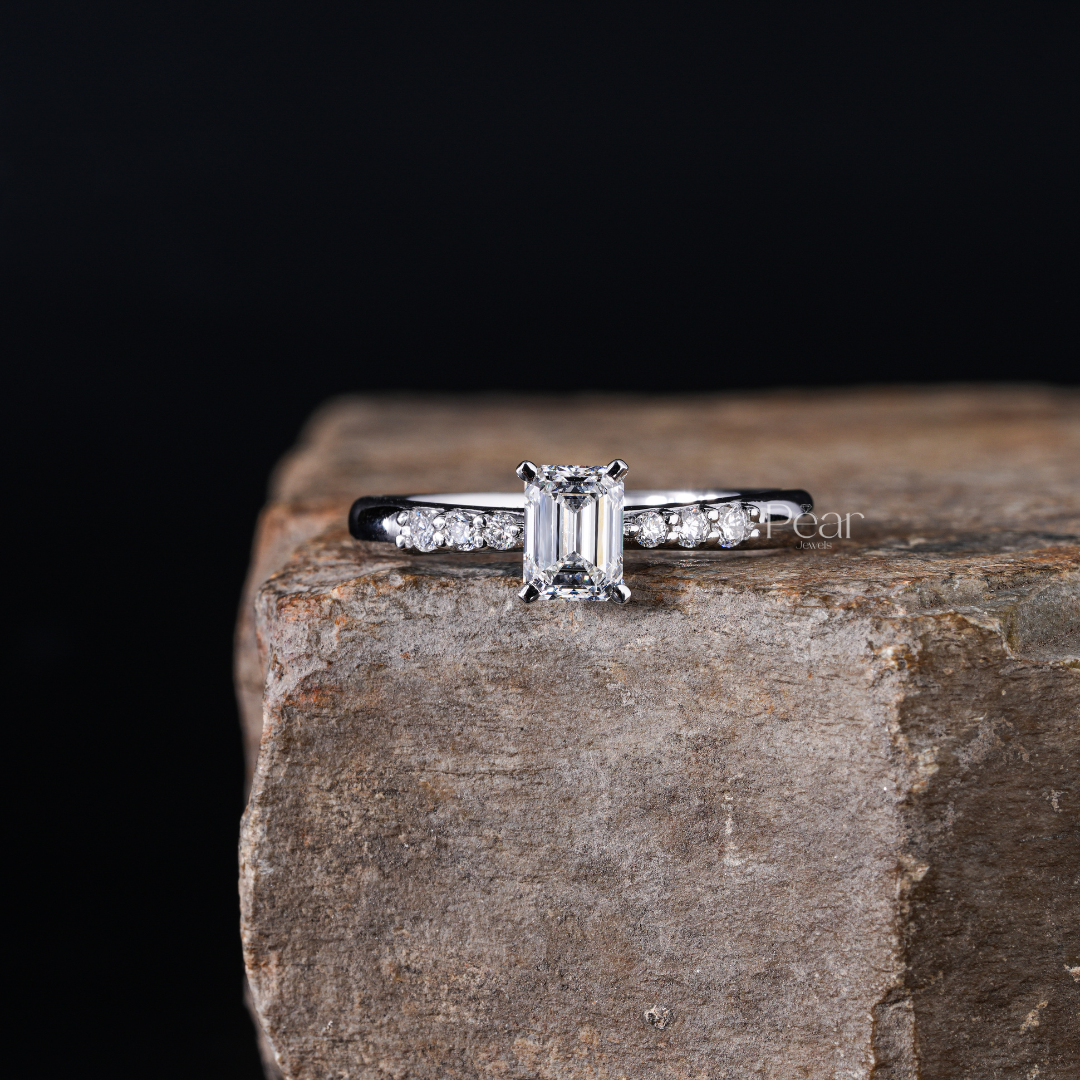 Seven-Stone Emerald & Round Lab-Grown Diamond Ring - Pear Jewels