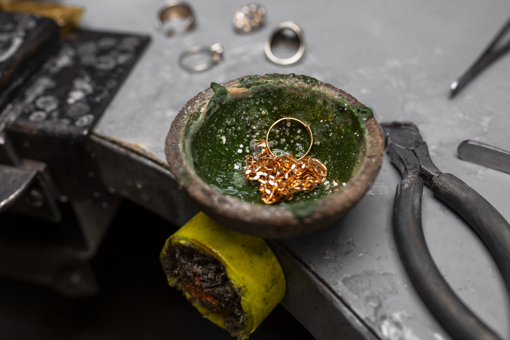 How to Sell or Upgrade Your Old Jewelry Without Losing Value - Pear Jewels