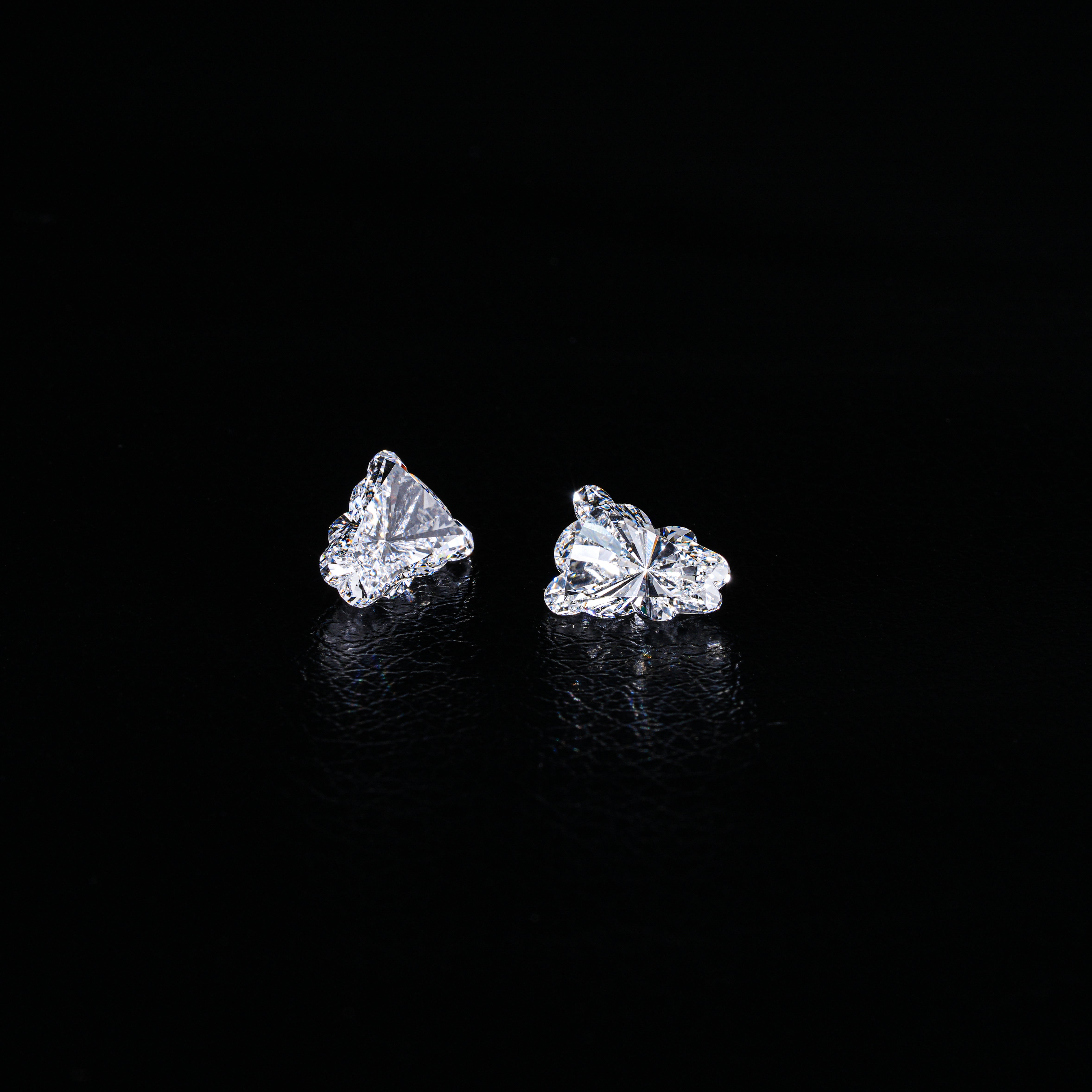 Classic Teddy Design Lab-grown Diamond - Pear Jewels