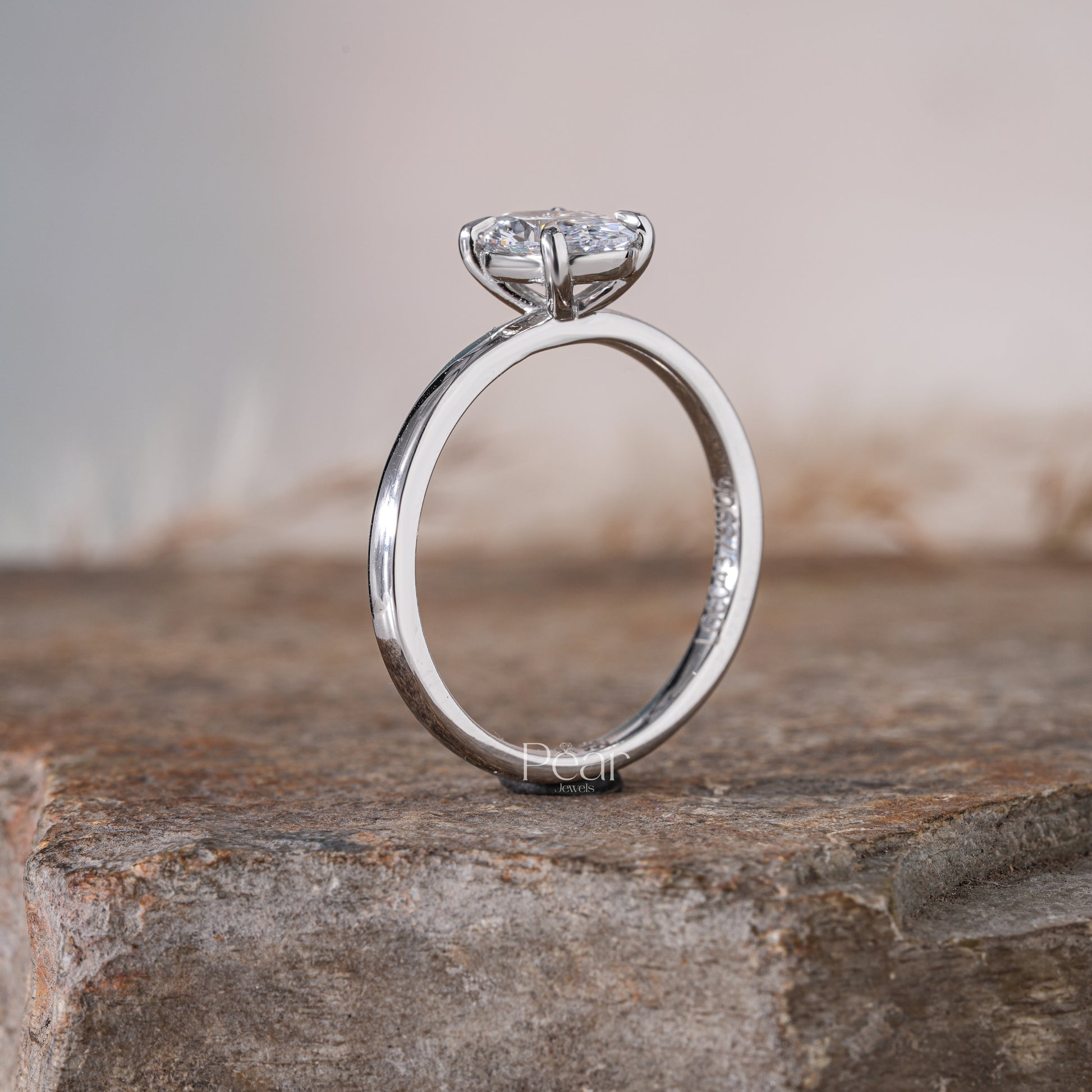 Oval Solitaire Lab Grown Diamond Ring - Pear Jewels