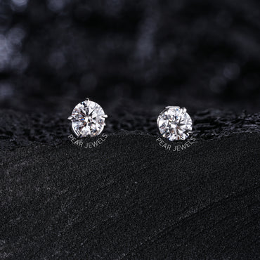 0.5Ct Each 4 prongs Labgrown Diamonds Studs