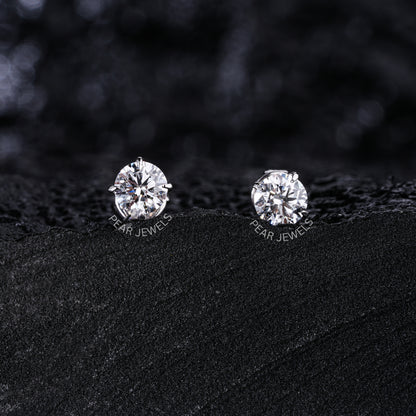 0.5Ct Each 4 prongs Labgrown Diamonds Studs