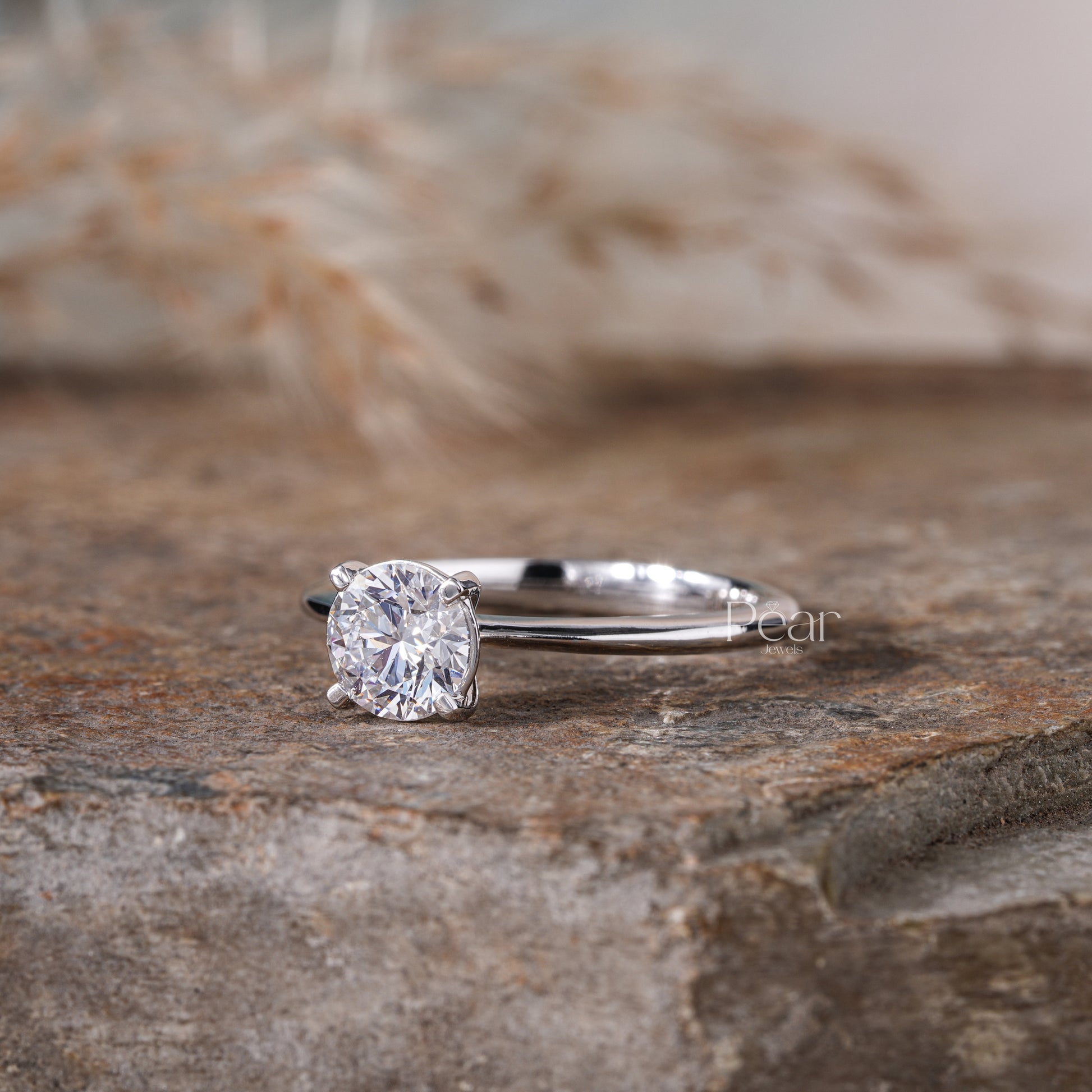 Round Solitaire Lab-Grown Diamond Proposal Ring - Pear Jewels