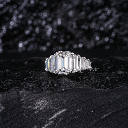 3.0Ct Emerald & Trapezoid Labgrown Diamond Ring