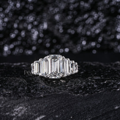 3.0Ct Emerald & Trapezoid Labgrown Diamond Ring